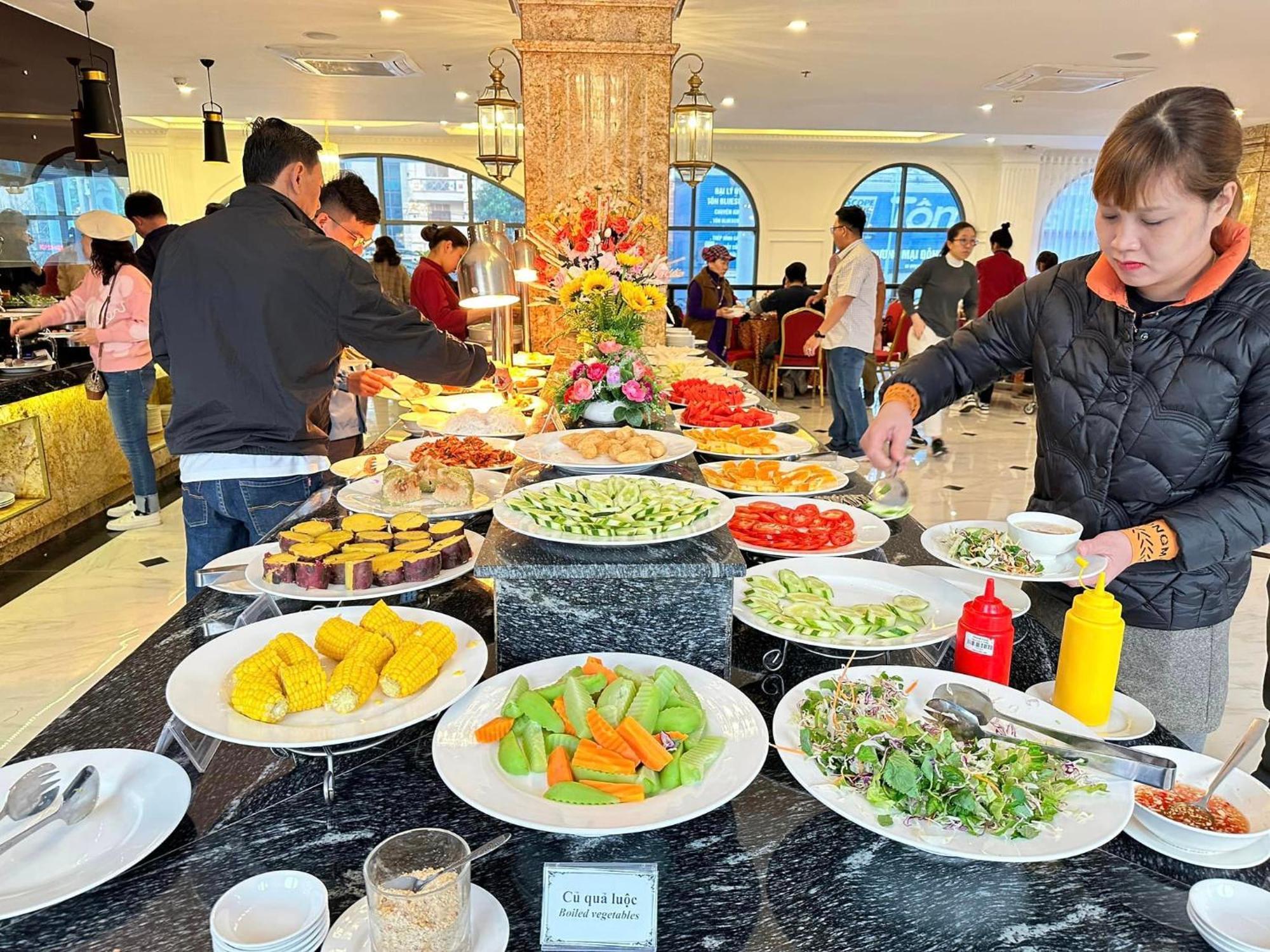 Phoenix Hotel ها جيانج المظهر الخارجي الصورة